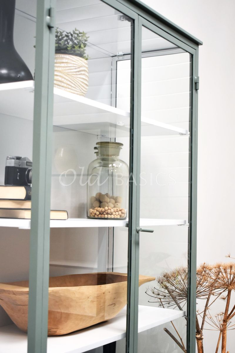 Detail van Apothekerskast Ivar Ladre Lindegroen, groen, grijs, materiaal staal